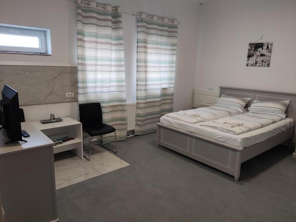 Hunedoara Sport Confort Hotel Dış mekan fotoğraf